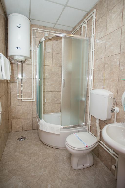 Sin-Kom Hotel Garni Pirot Kamer foto